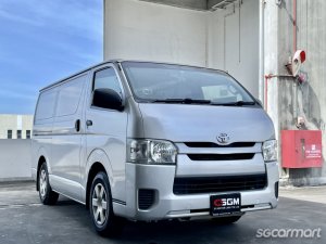 Toyota Hiace 3.0M