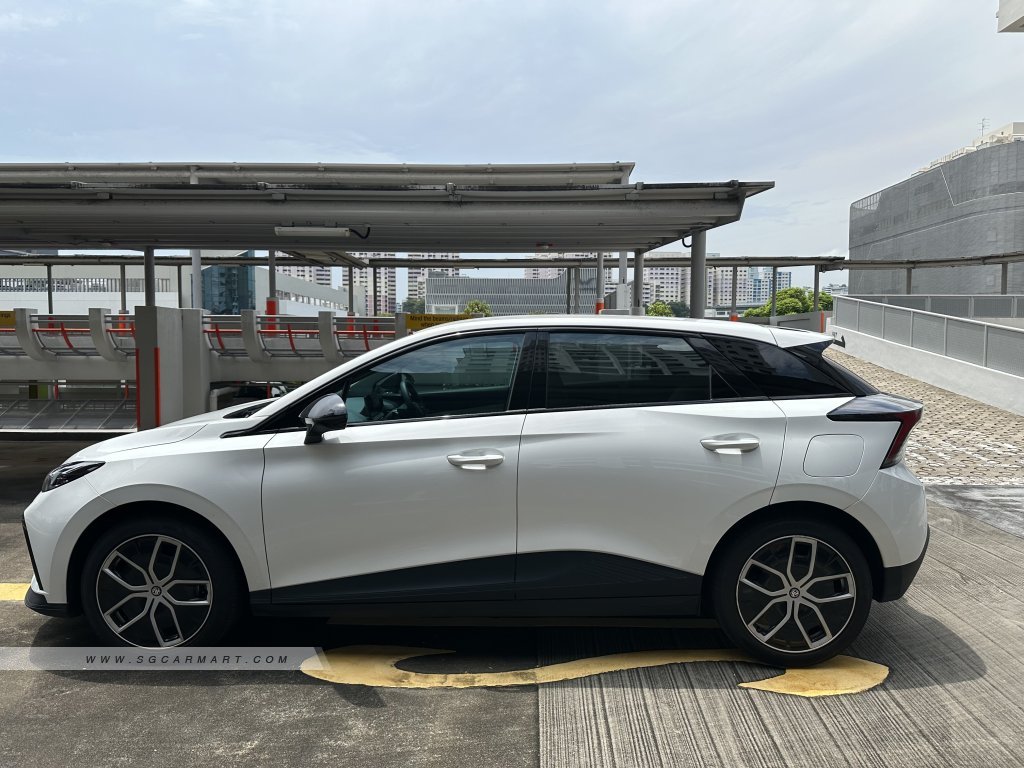 MG 4 Electric Trophy Sport LR