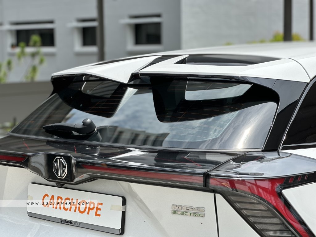 MG 4 Electric Trophy Sport LR