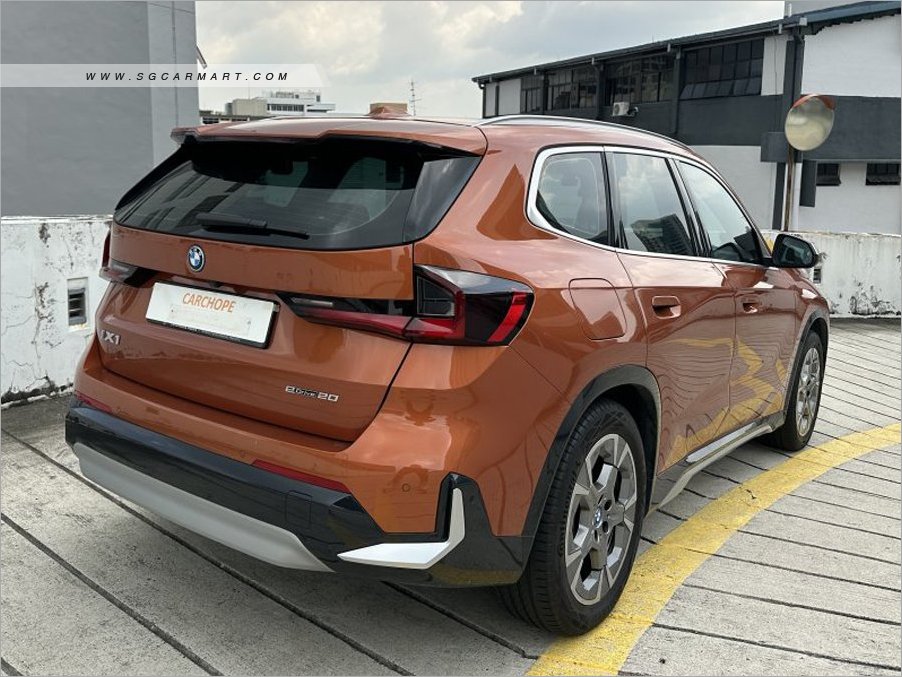 BMW iX1 Electric eDrive20