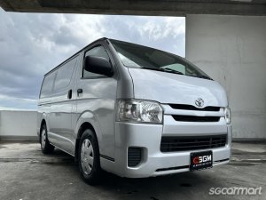 Toyota Hiace 3.0M