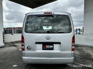Toyota Hiace 3.0M