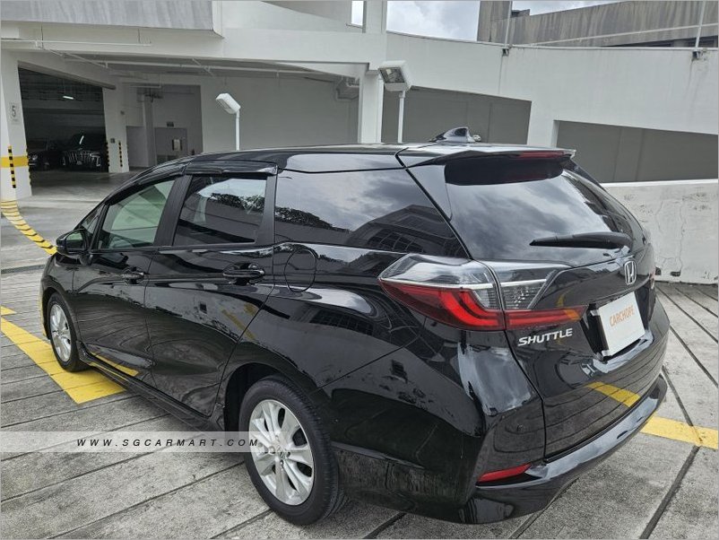 Honda Shuttle 1.5A G Honda Sensing