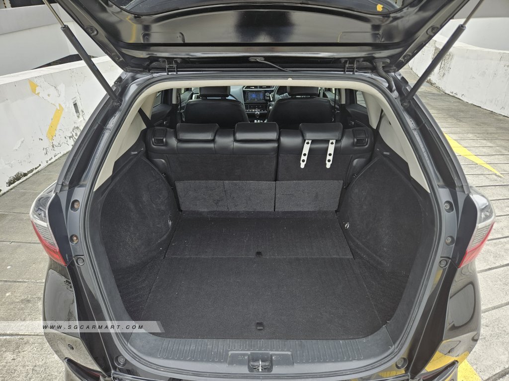 Honda Shuttle 1.5A G Honda Sensing