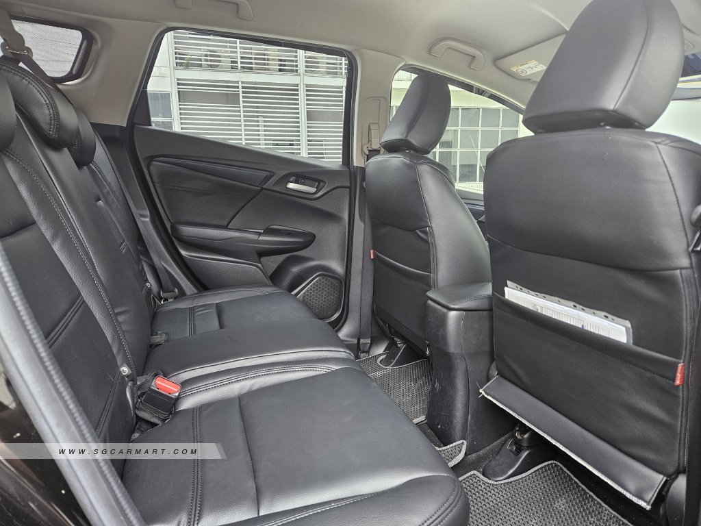 Honda Shuttle 1.5A G Honda Sensing