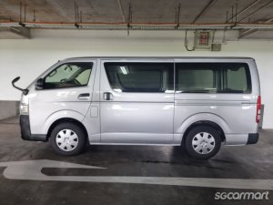 Toyota Hiace 2.8A DX