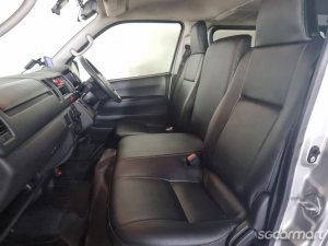 Toyota Hiace 2.8A DX