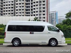 Toyota Hiace Commuter 2.8A GL