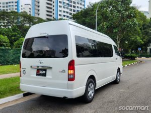 Toyota Hiace Commuter 2.8A GL