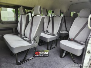 Toyota Hiace Commuter 2.8A GL