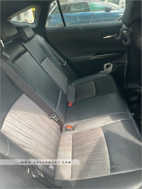 Toyota Harrier Hybrid 2.5A G
