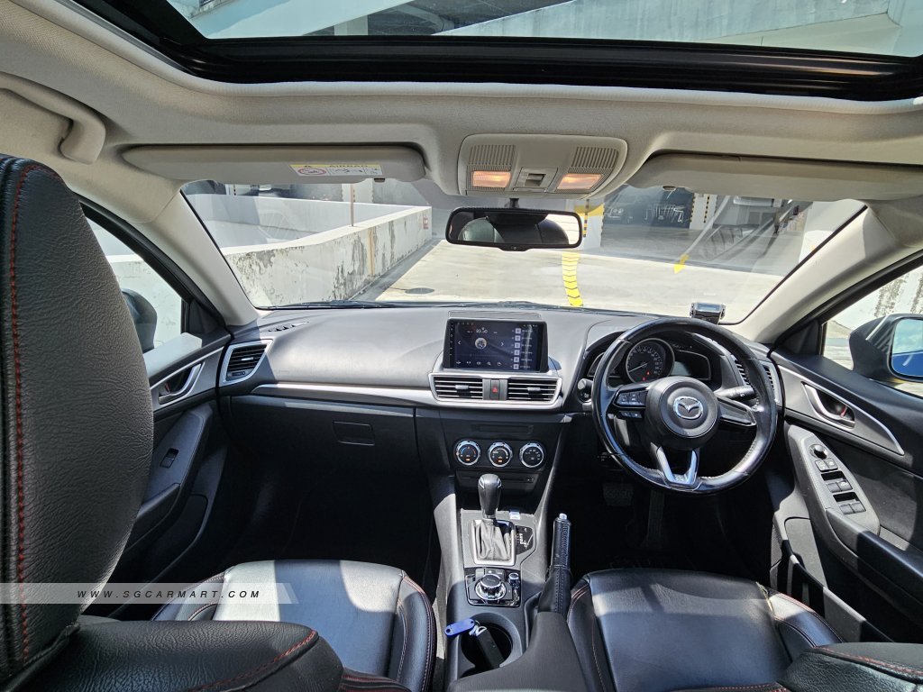 Mazda 3 1.5A Sunroof