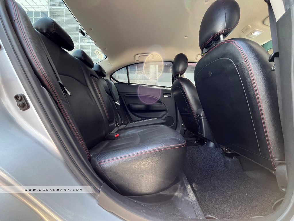 Mitsubishi Attrage 1.2A