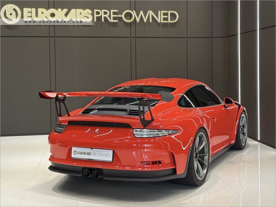 Porsche 911 GT3 RS 4.0A PDK