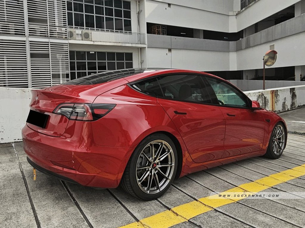 Tesla Model 3 Electric RWD