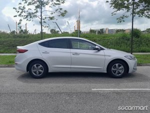 Hyundai Elantra 1.6A GLS