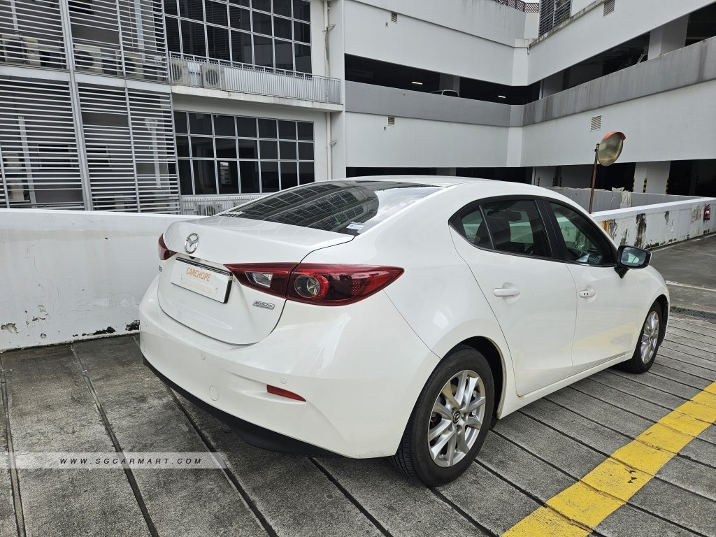 Mazda 3 1.5A Deluxe Sunroof