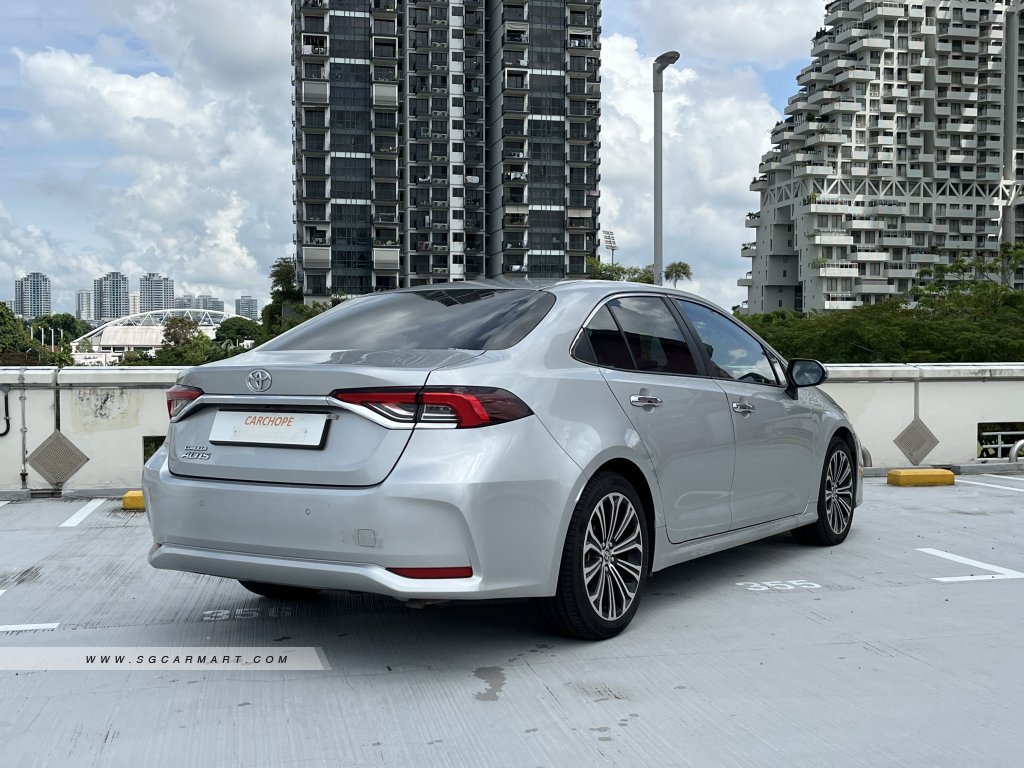 Toyota Corolla Altis 1.6A Elegance