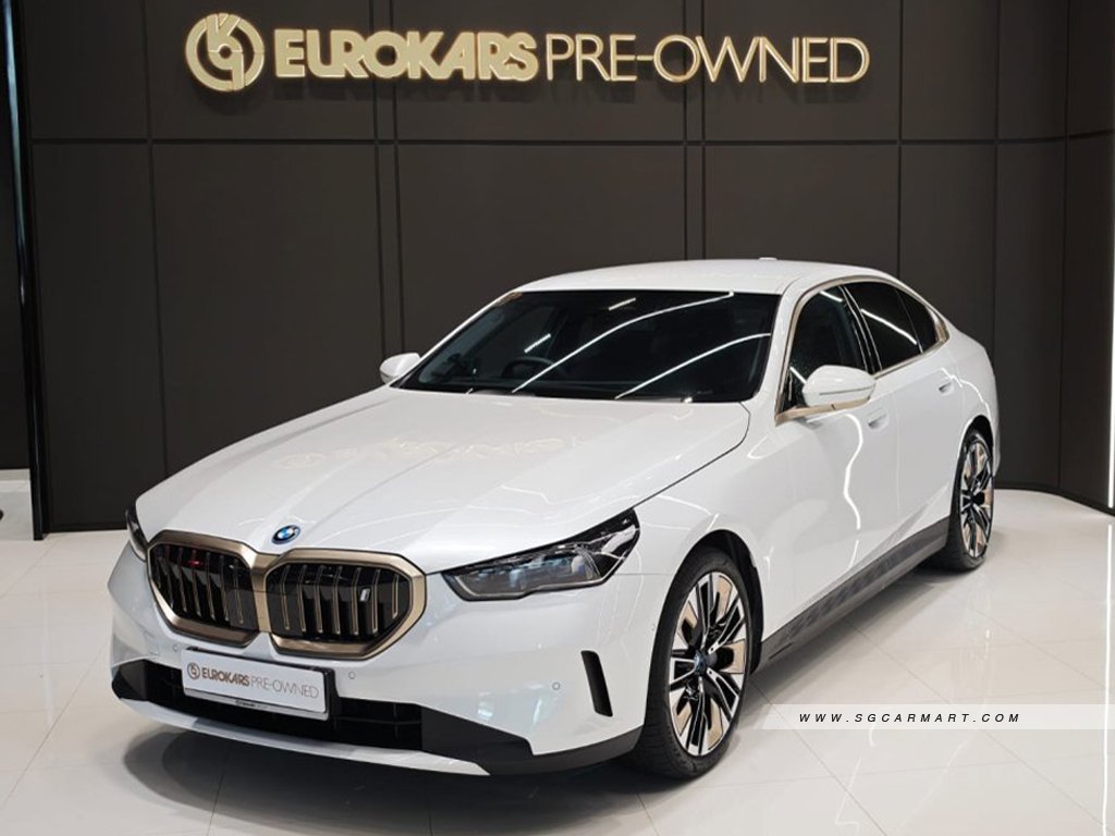 BMW i5 Electric eDrive40