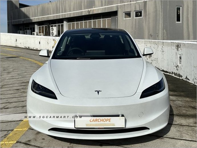Tesla Model 3 Electric RWD
