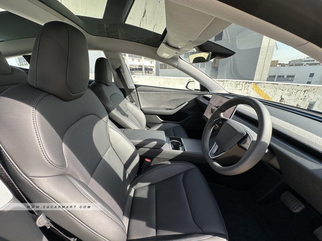 Tesla Model 3 Electric RWD