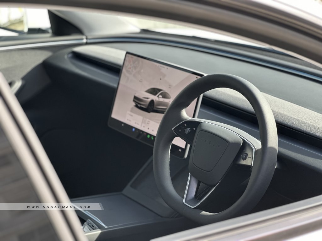 Tesla Model 3 Electric RWD