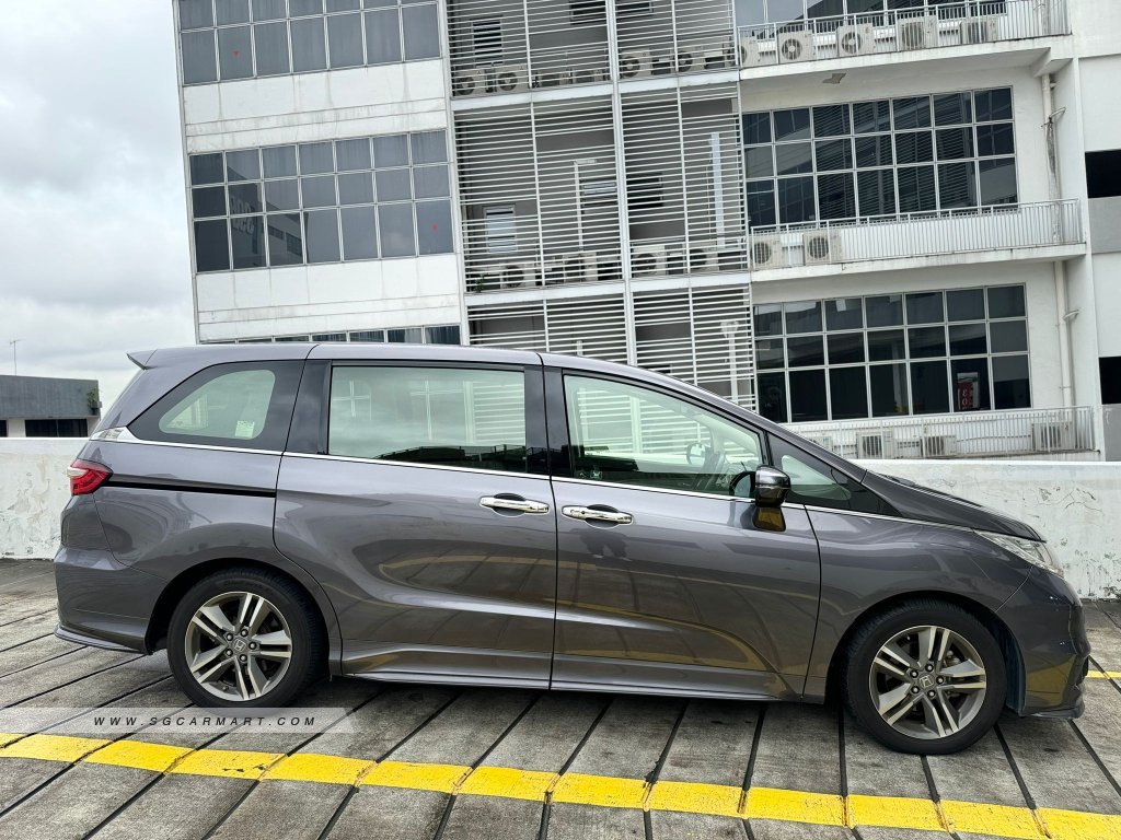 Honda Odyssey 2.4A EXV-S Sunroof