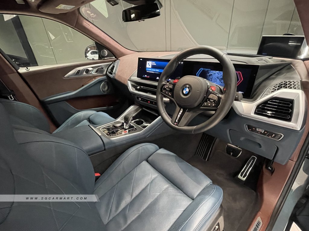 BMW XM