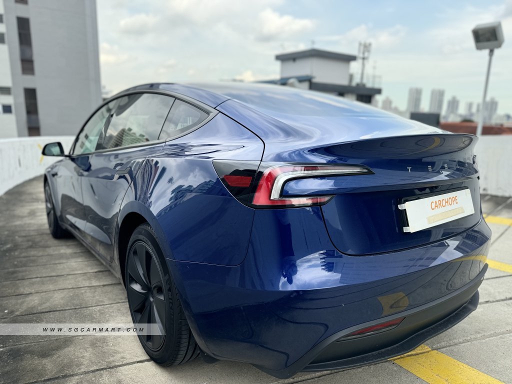 Tesla Model 3 Electric RWD