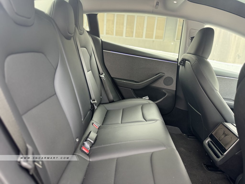 Tesla Model 3 Electric RWD