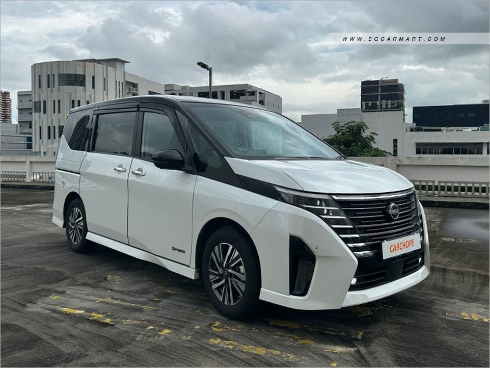 Nissan Serena e-POWER Hybrid 1.4A Highway Star Premium