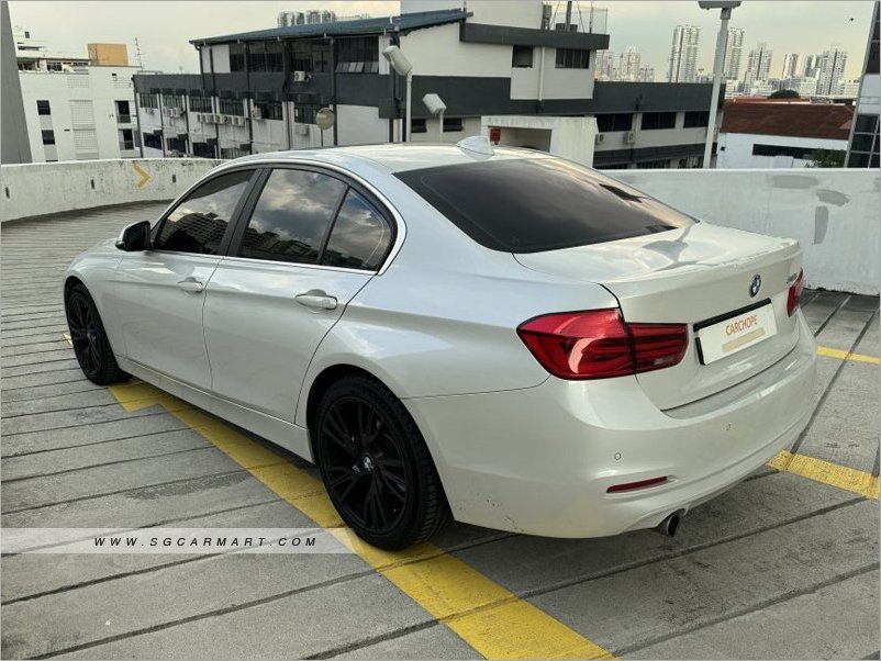 BMW 3 Series 318i