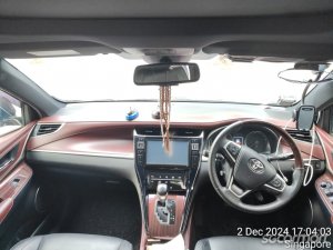 Toyota Harrier 2.0A Premium (New 5-yr COE)