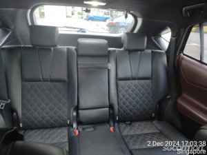 Toyota Harrier 2.0A Premium (New 5-yr COE)