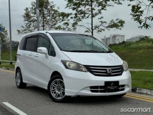 Honda Freed 1.5A G (COE till 05/2029)