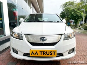 BYD e6 Electric
