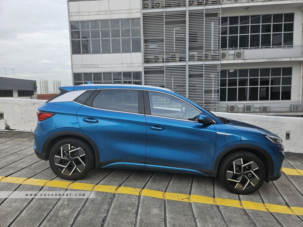 BYD Atto 3 Electric Sunroof