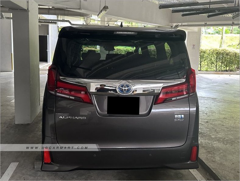 Toyota Alphard Hybrid 2.5A SR C-Package Moonroof