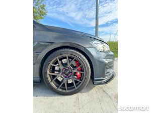 Volkswagen Golf GTI 5DR Sunroof