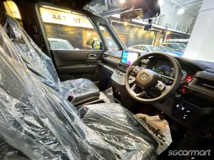 Honda Stepwagon Hybrid Spada 2.0A e-HEV