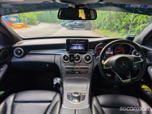 Mercedes-Benz C-Class C200 AMG Line Sunroof