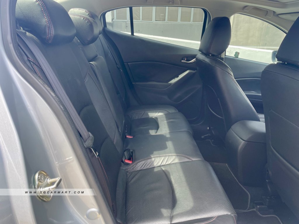 Mazda 3 1.5A Sunroof