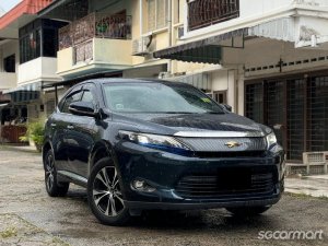 Toyota Harrier 2.0A Premium