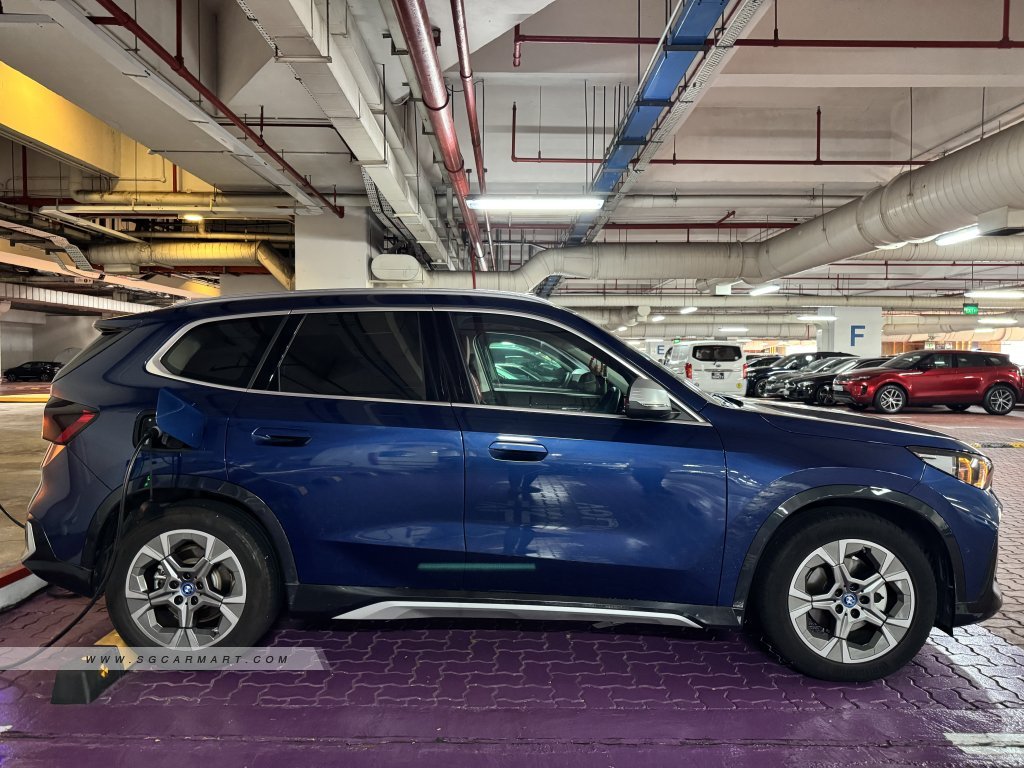 BMW iX1 Electric eDrive20