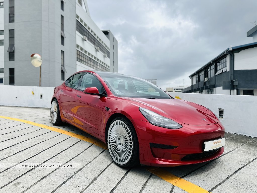 Tesla Model 3 Electric RWD