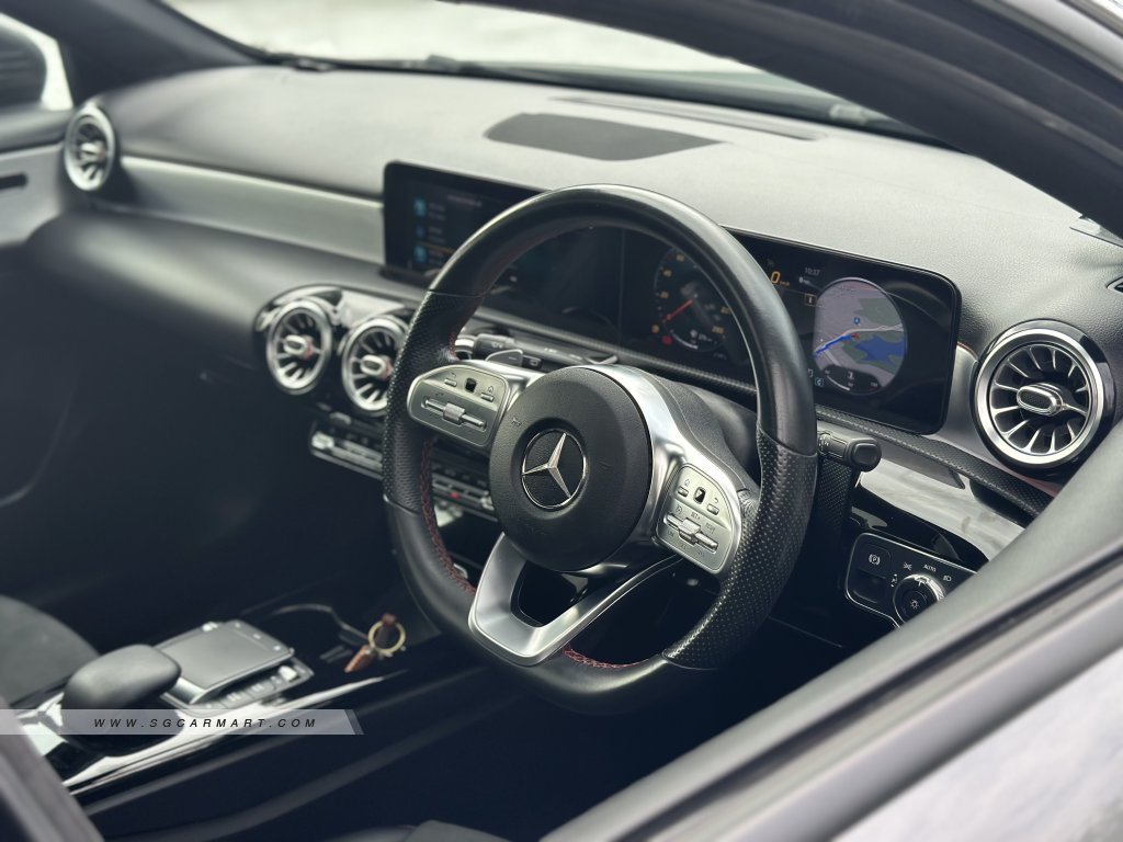 Mercedes-Benz A-Class A200 AMG Line Sunroof