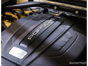 Porsche Macan 2.0A (COE till 03/2035)