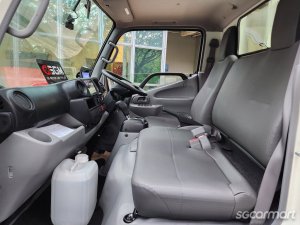 Hino Dutro 2.8A
