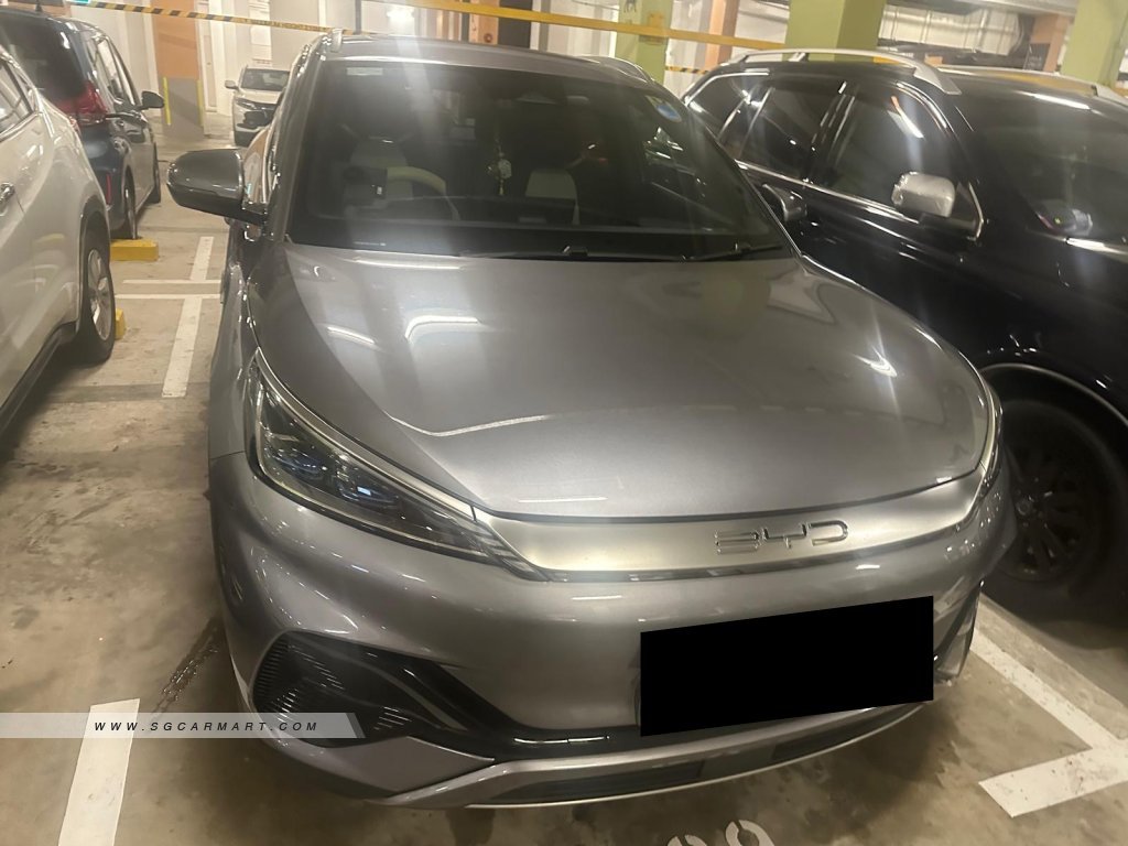 BYD Atto 3 Electric Sunroof