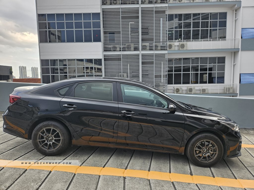 Kia Cerato 1.6A LX